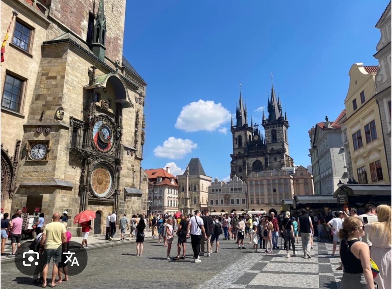 Star 2 * Praga